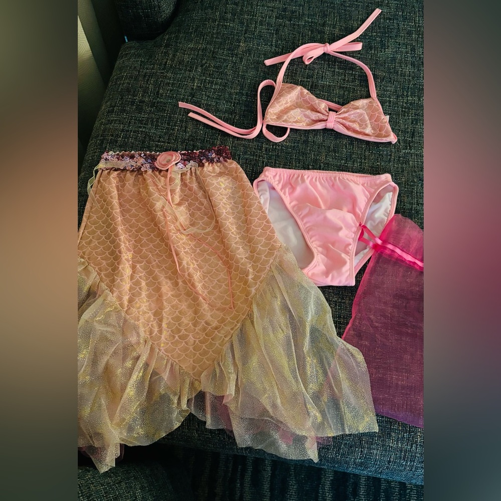High quality girls pink shimmering mermaid bikini swim set with tail 8-10 unworn